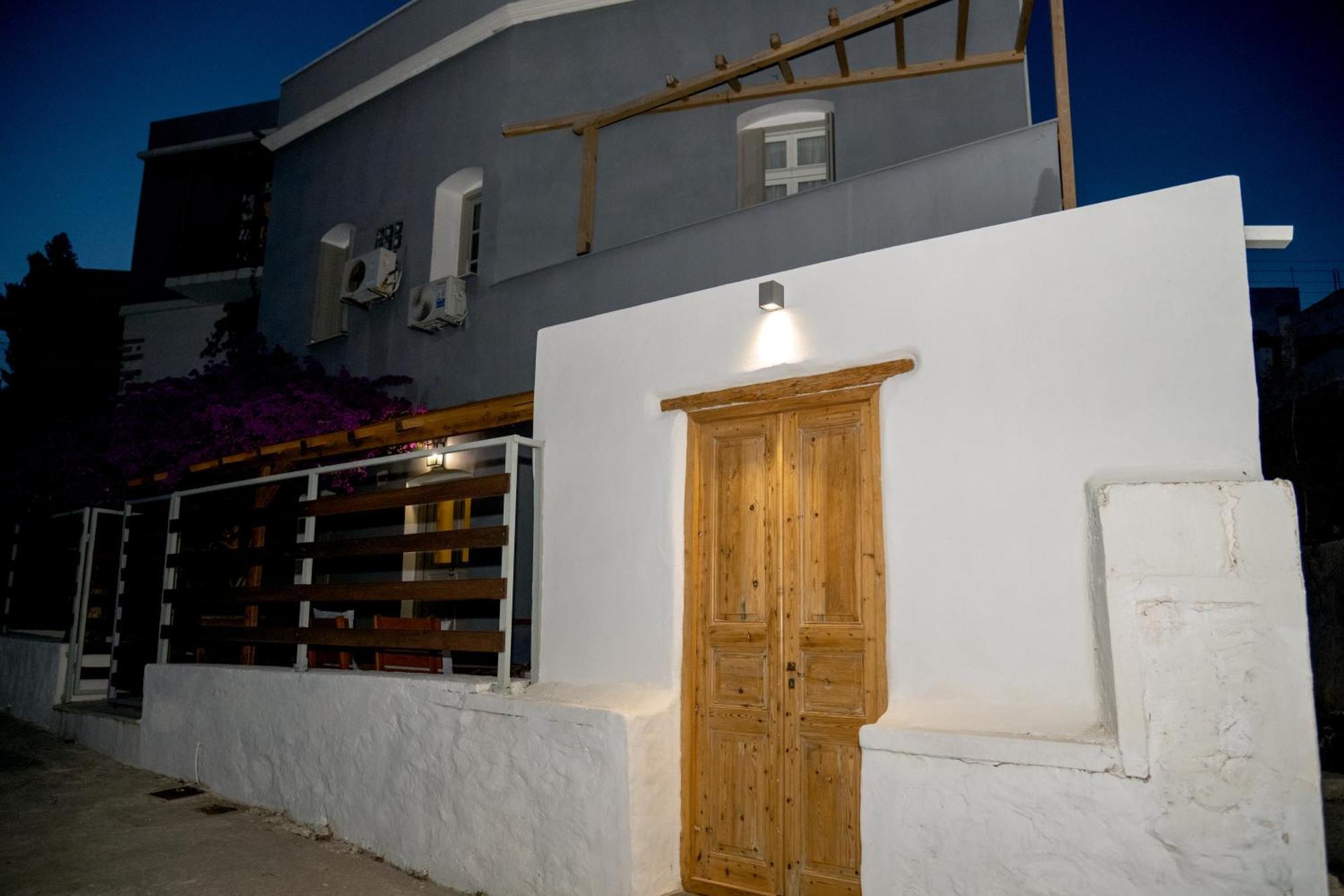 Axilleion Guest House Ermoúpoli Extérieur photo