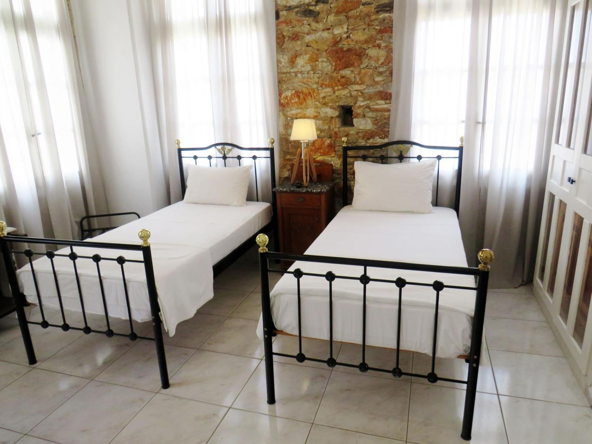 Axilleion Guest House Ermoúpoli Extérieur photo