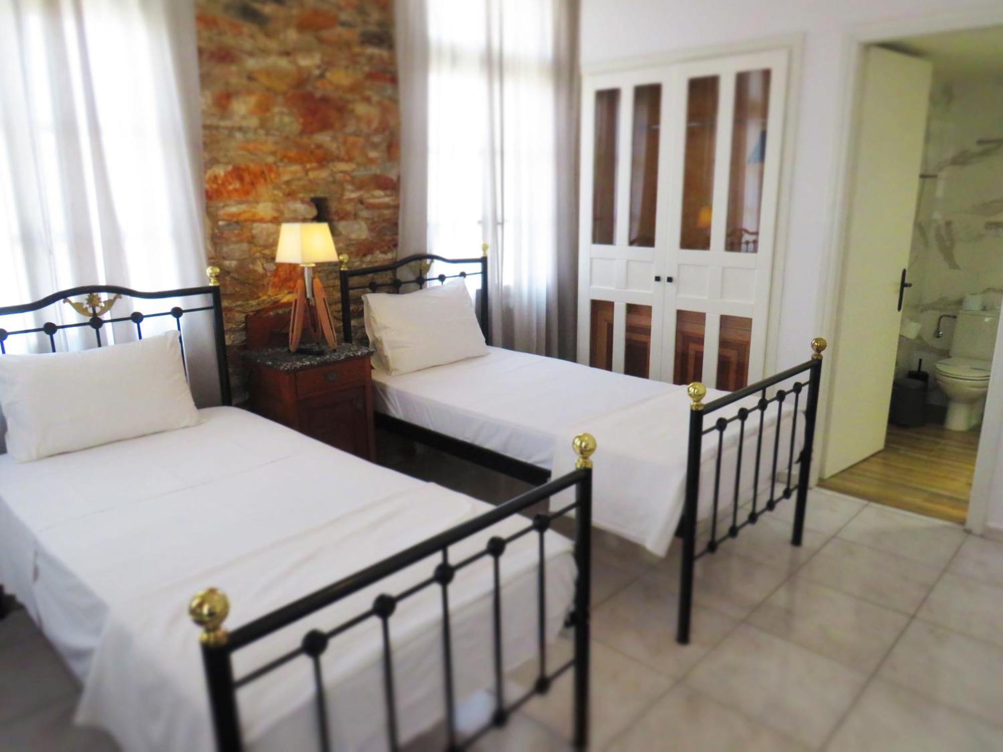 Axilleion Guest House Ermoúpoli Extérieur photo