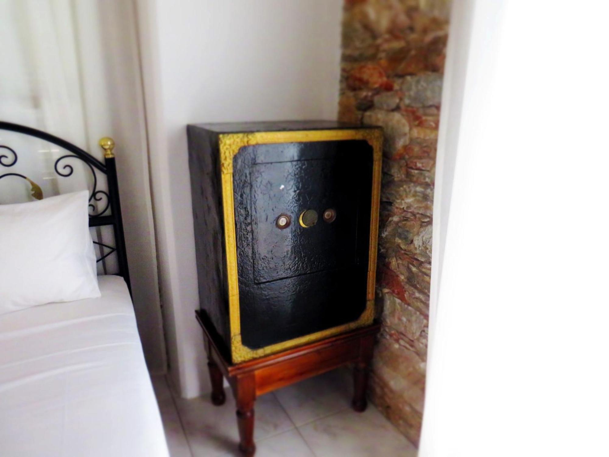 Axilleion Guest House Ermoúpoli Extérieur photo